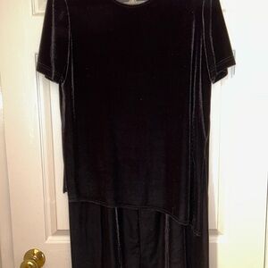 Elegant Black Velvet Dress